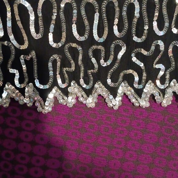 🤠Beautiful Vintage Sheer Sequined Top With Seperate Satin Tank Top Size Medium - Picture 4 of 8